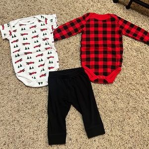 BNWOT/lightly used 3-pack holiday bundle for 12M baby boy/girl!